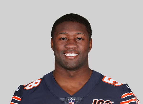 Bears linebacker Roquan Smith suffers pectoral injury vs. Cowboys