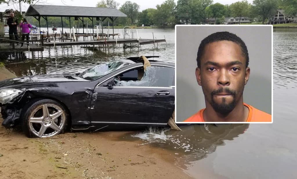 Man who drove car into river while fleeing police in Fox River Grove