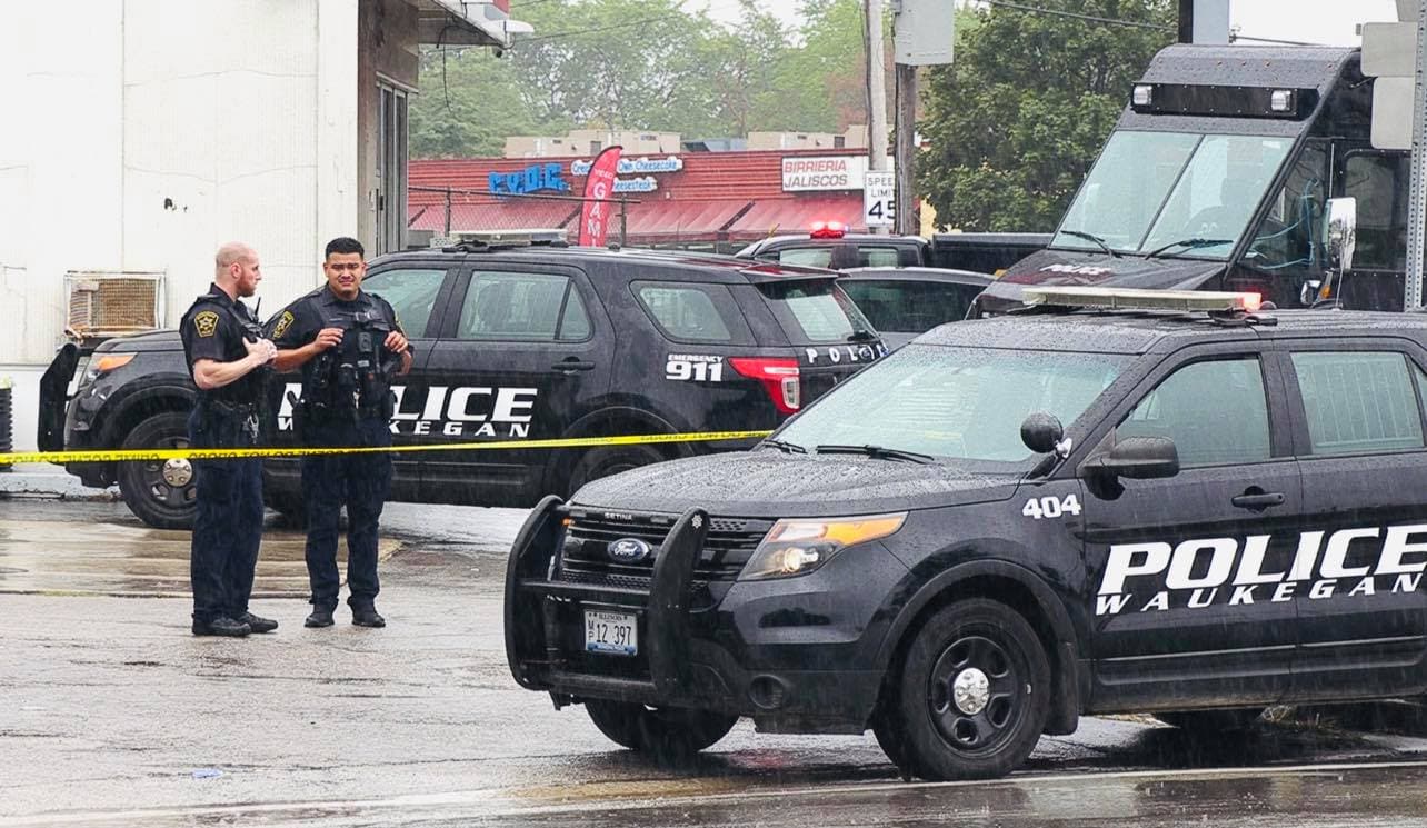 Coroner identifies 25-year-old man shot and killed at Waukegan gas station