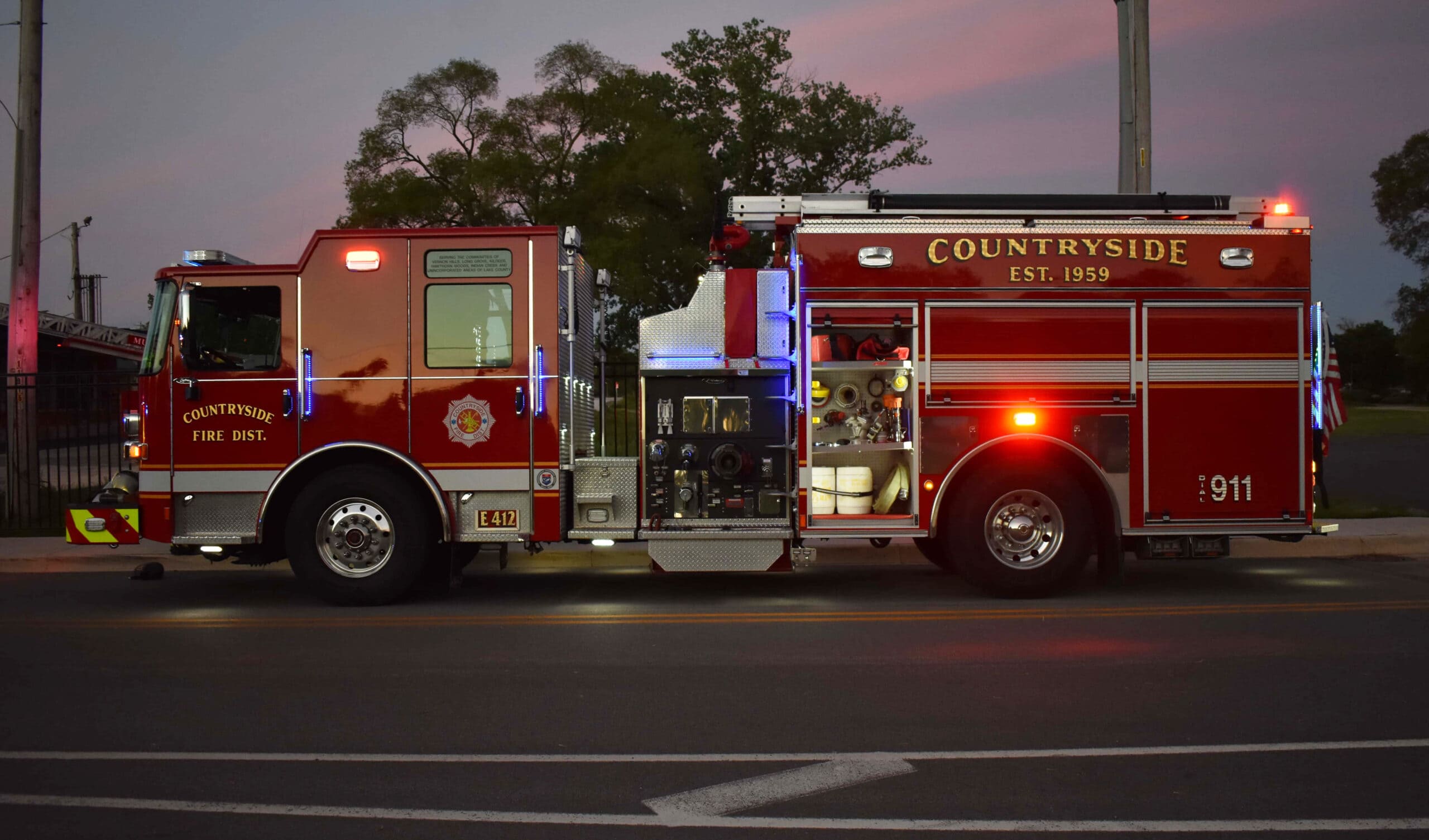 One injured in crash with entrapment in Vernon Hills Sunday